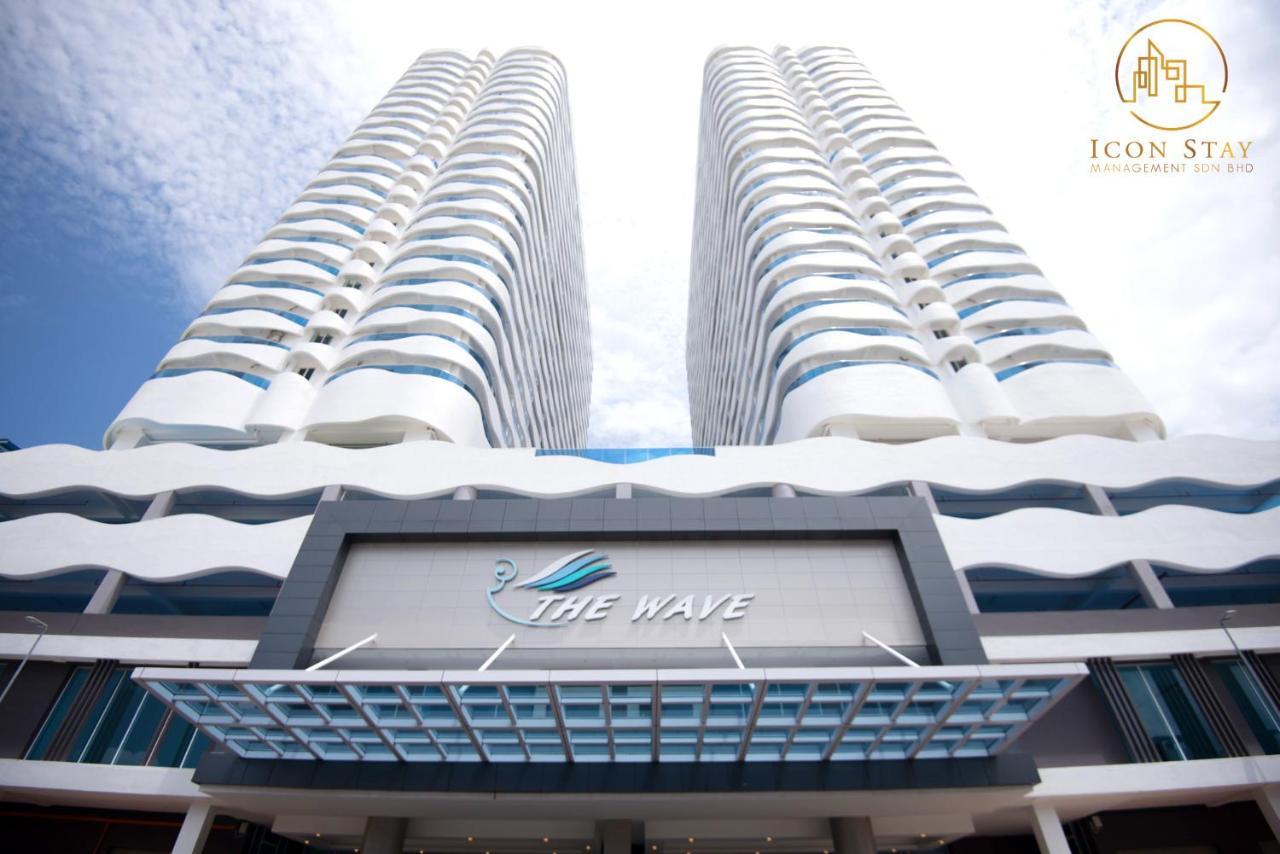 The Wave Residence Melaka Exterior photo