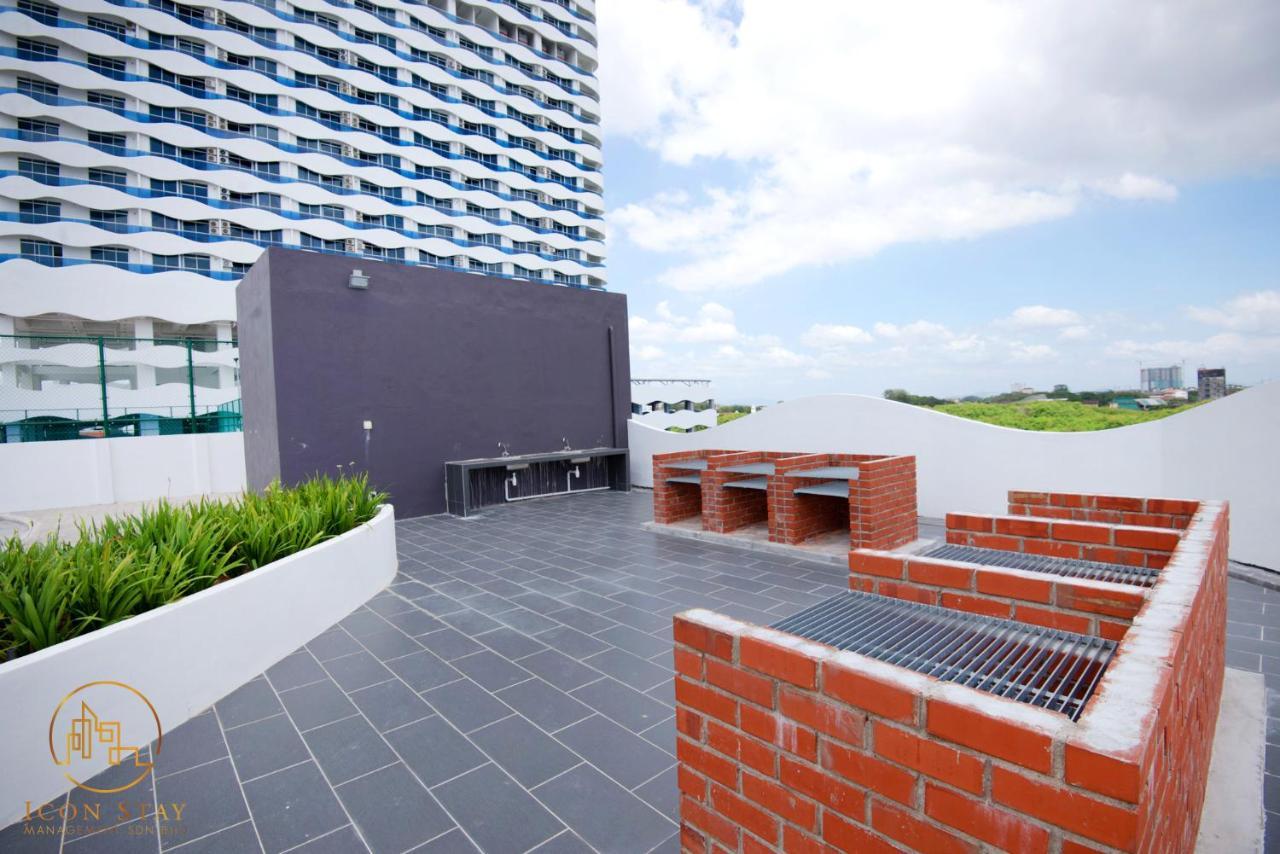 The Wave Residence Melaka Exterior photo
